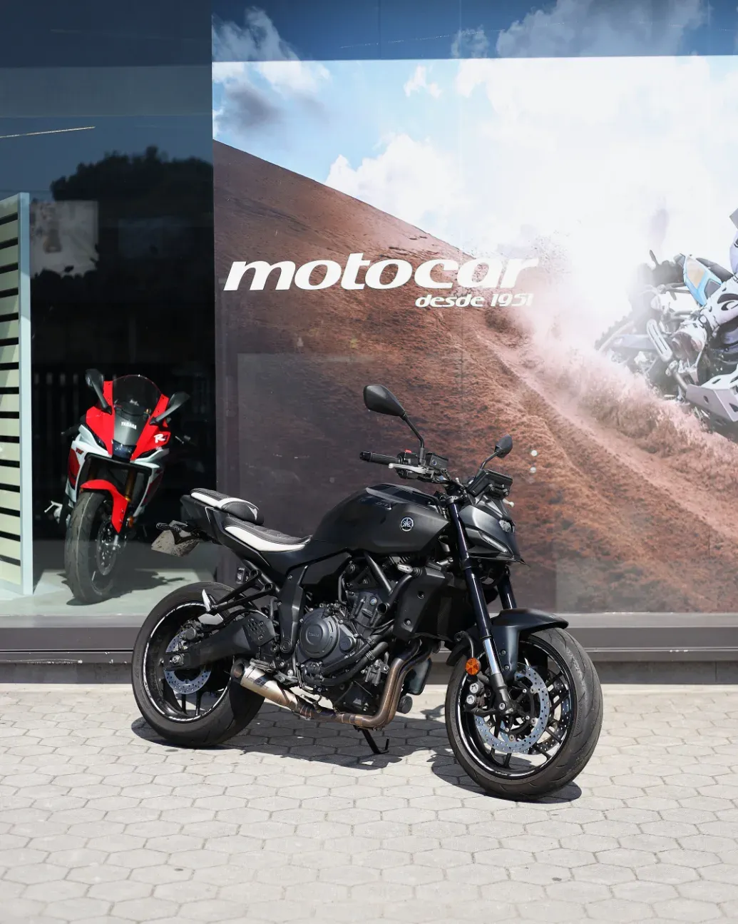 Yamaha MT07 — Hyper Naked 689cc