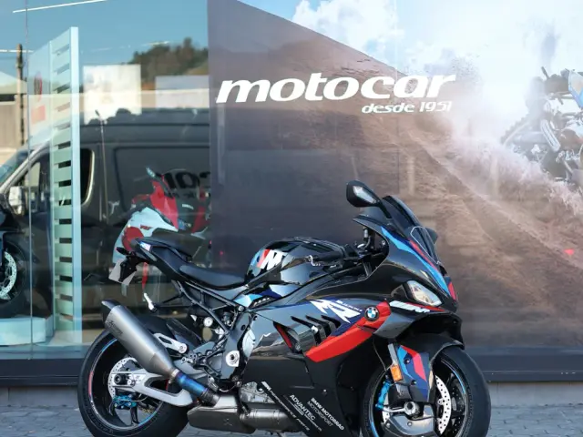 BMW M1000RR — Super Desportivas 999cc