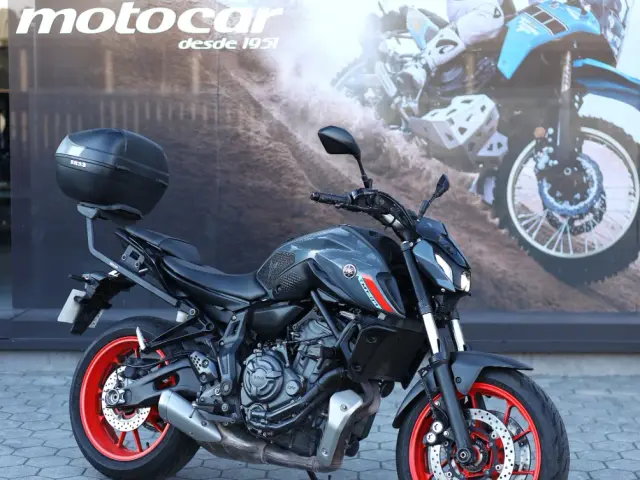 Yamaha MT07 — Hyper Naked 689cc