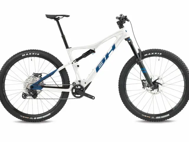 BH ILYNX TRAIL CARBON EC86 — bicicleta Elétrica