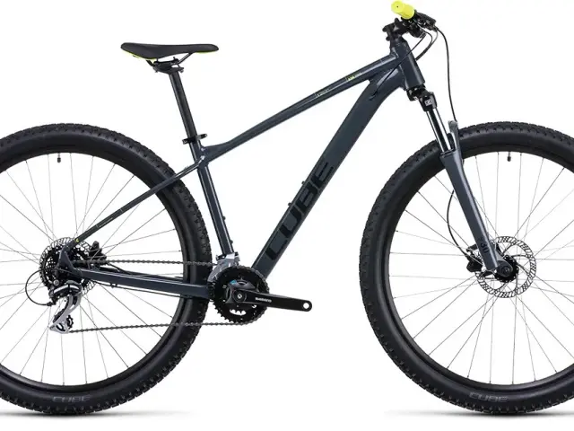 Cube AIM Pro — bicicleta Montanha