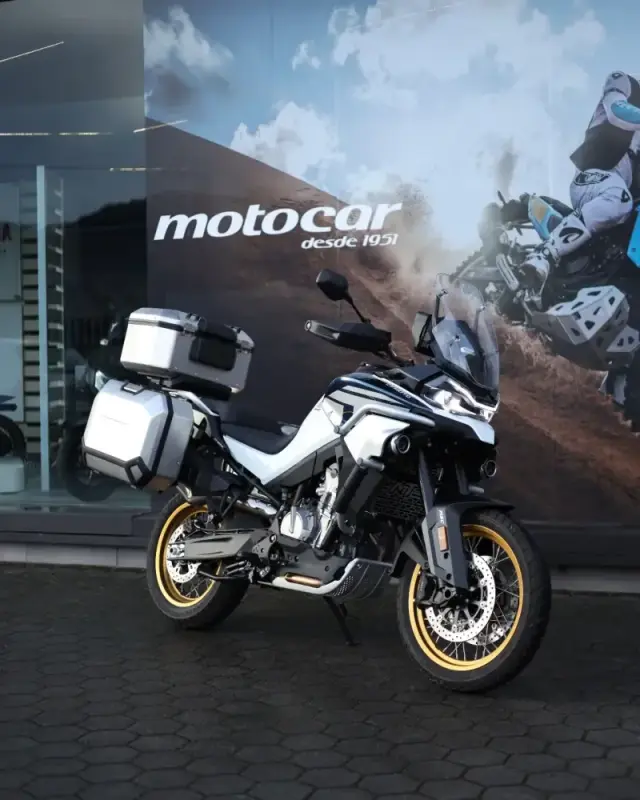 CFMOTO 800MT Explorer — Trail 800cc