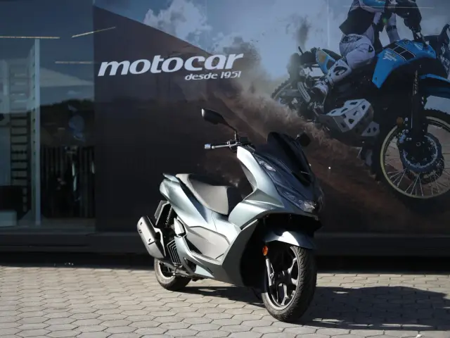 Honda PCX — Scooter 125cc