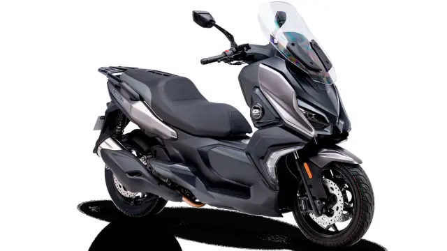 QJ Motor FORT 4.0 — Scooters 125cc