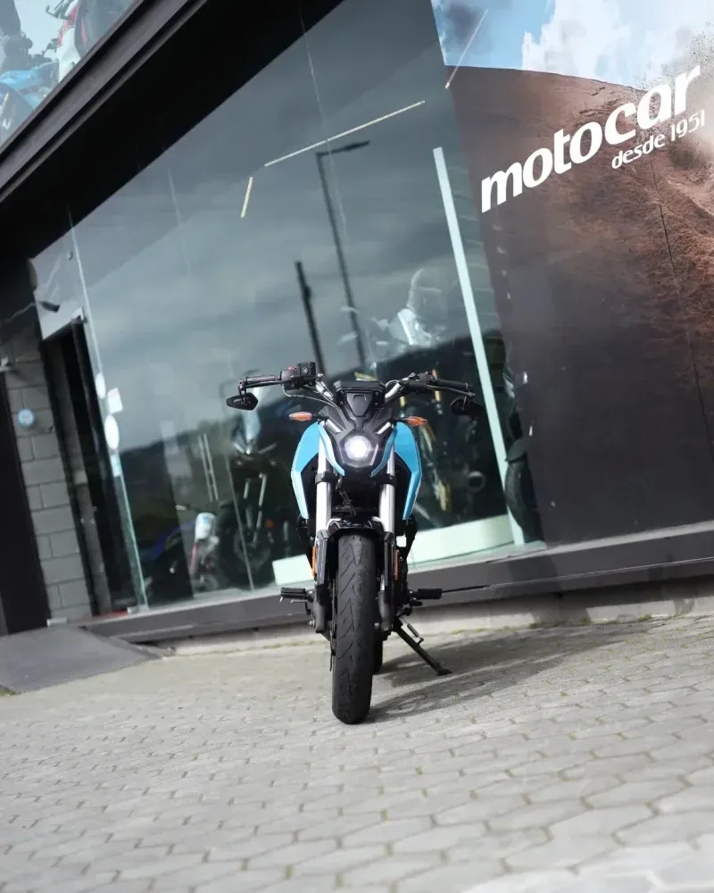 Voge 125R — Naked 125cc