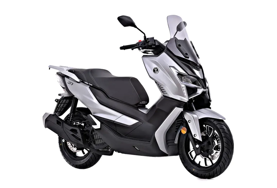 Voge SR1 125 — Scooters 125cc