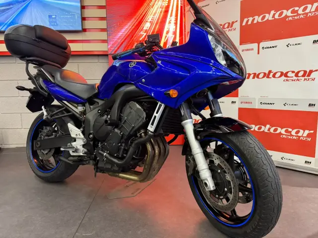 Yamaha FAZER 600 — Touring 600cc